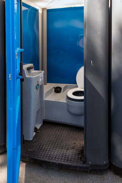 Best Portable bathroom rental  in Big Bear City, CA